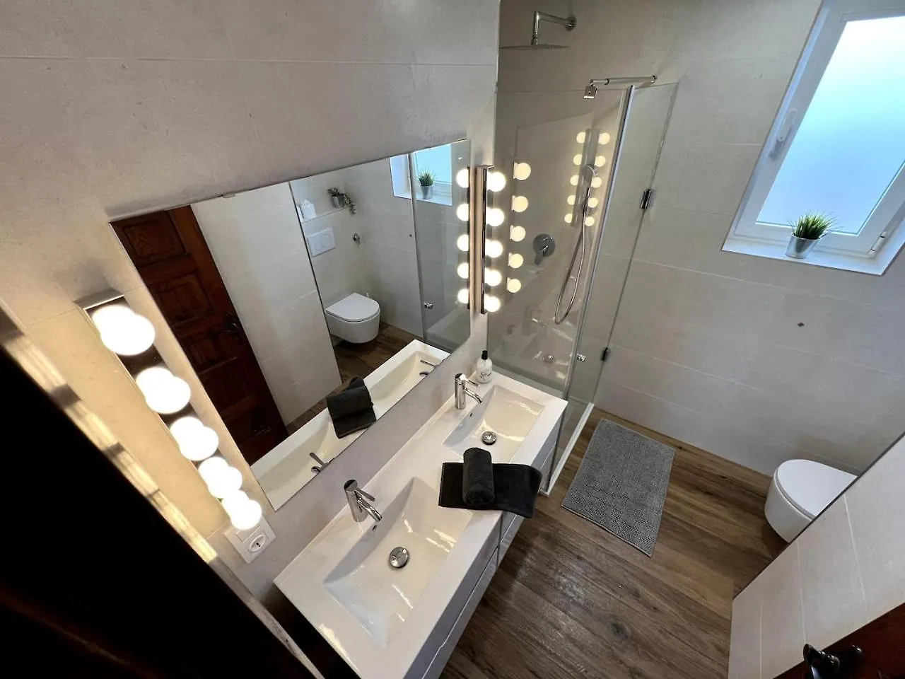 איקוד דה לוס וינוס Penthouse Las Barandas ספרד